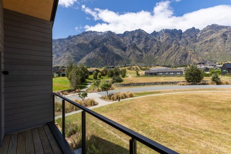 Photo of property in 1a Rannoch Drive, Jacks Point, Queenstown, 9371