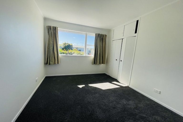 Photo of property in 1 Beldon Place, Pakuranga Heights, Auckland, 2010