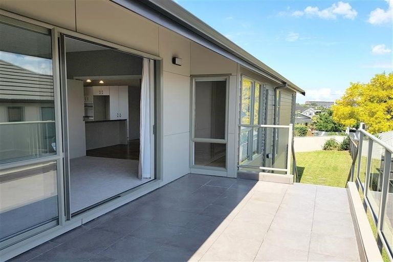 Photo of property in 1/11 Raymond Street, Point Chevalier, Auckland, 1022