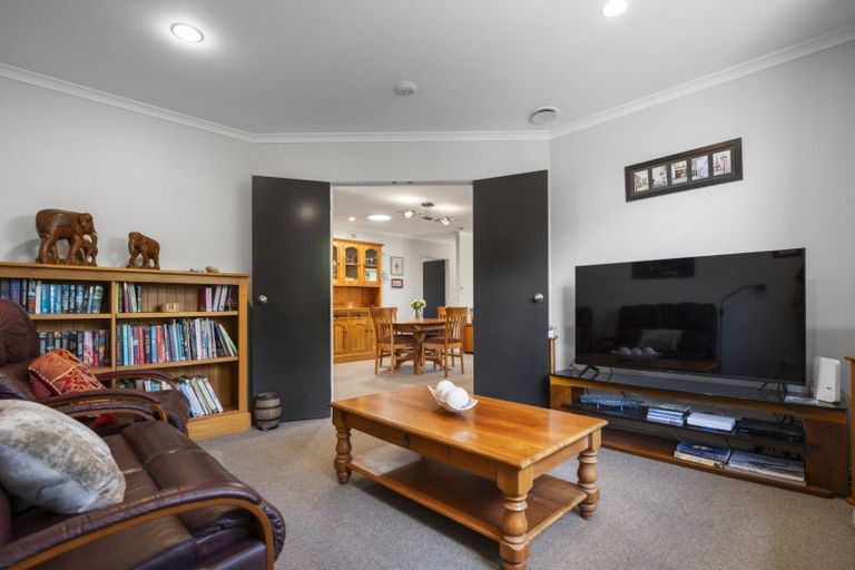 Photo of property in 104 Beaumaris Boulevard, Bethlehem, Tauranga, 3110
