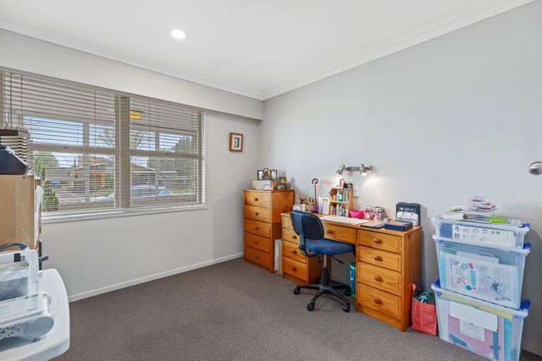 Photo of property in 2 Longwood Lane, Otumoetai, Tauranga, 3110