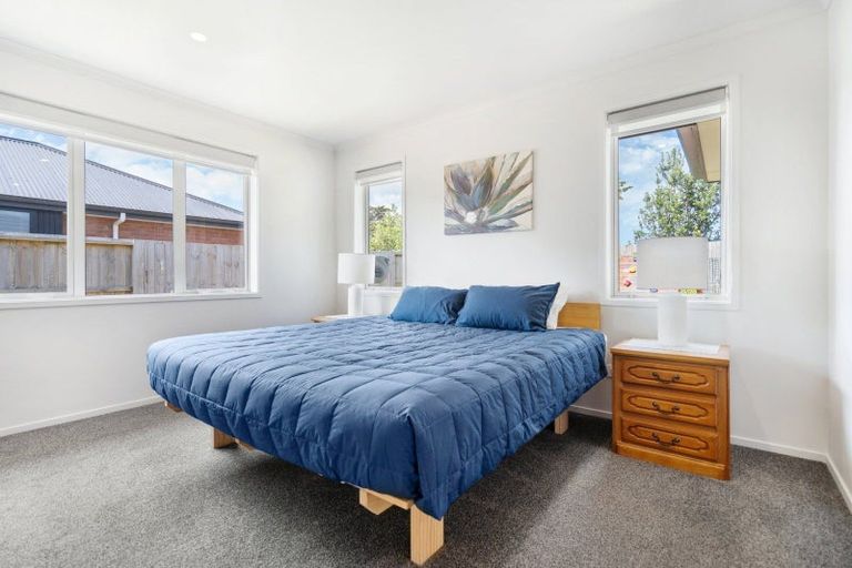 Photo of property in 67 Kaurinui Crescent, One Tree Point, 0118