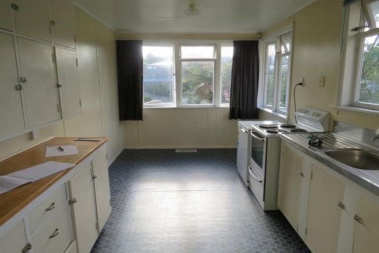 Photo of property in 20 Parsons Street, Vogeltown, New Plymouth, 4310