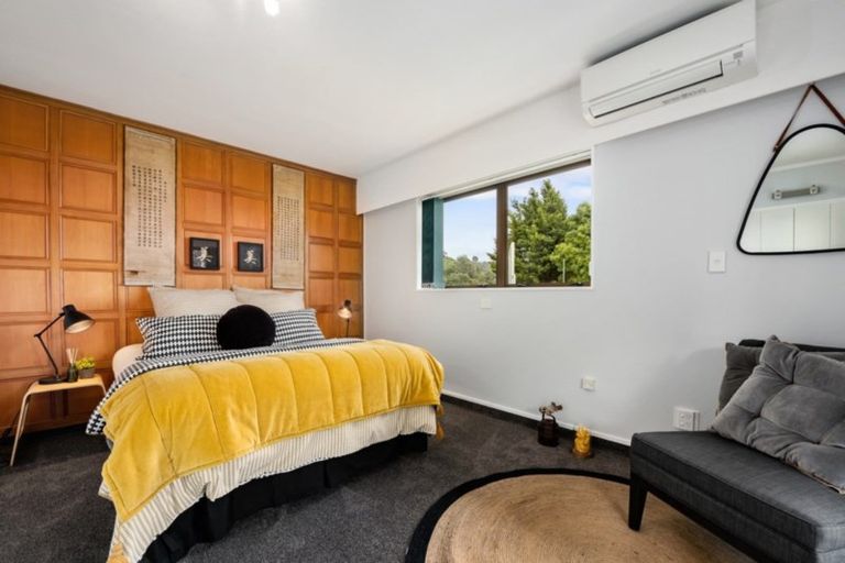 Photo of property in 7 King Charles Drive, Kingsley Heights, Upper Hutt, 5018