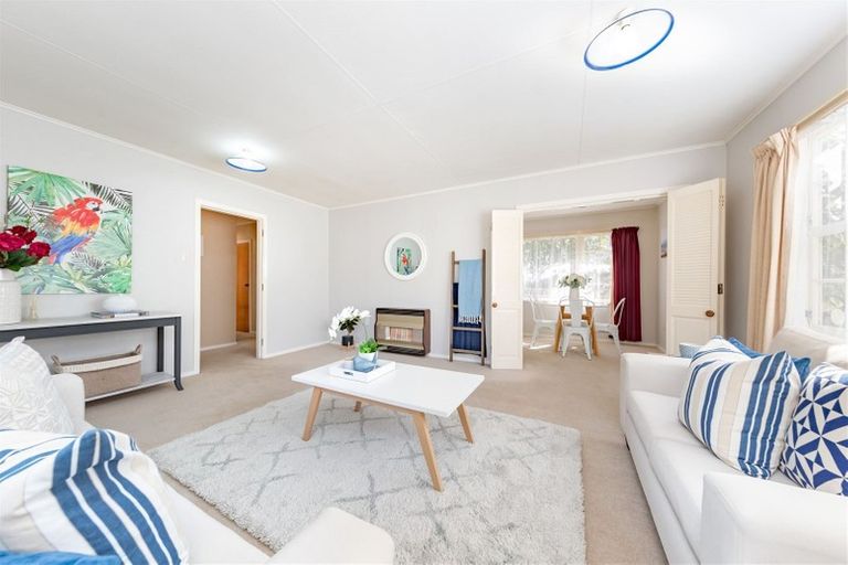 Photo of property in 27 Park Road, Belmont, Lower Hutt, 5010