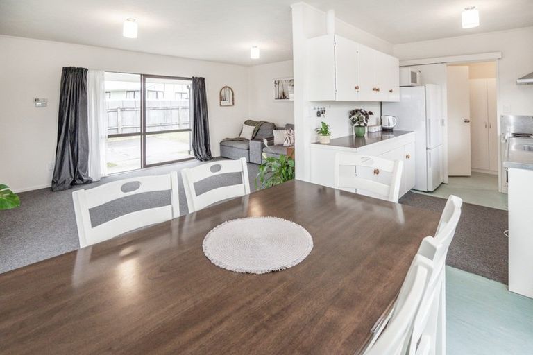 Photo of property in 288a Flaxmere Avenue, Flaxmere, Hastings, 4120