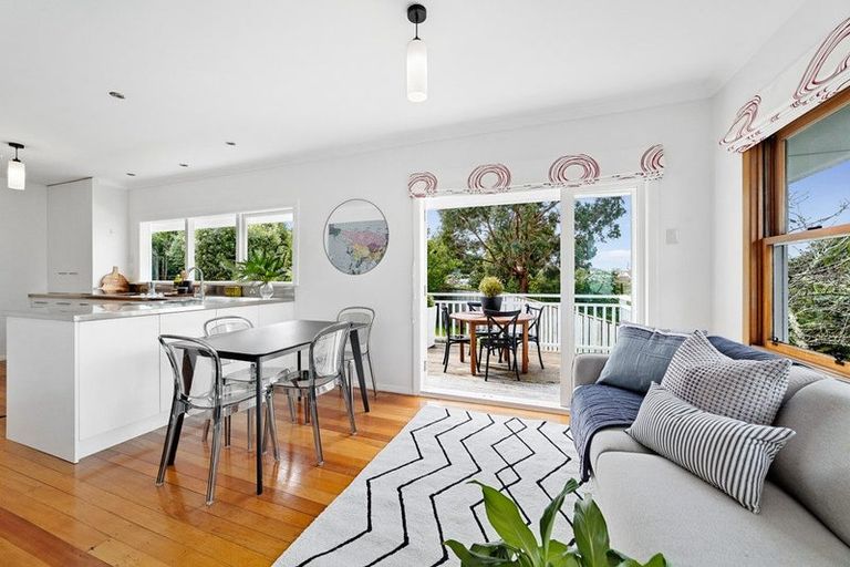 Photo of property in 45a Box Hill, Khandallah, Wellington, 6035