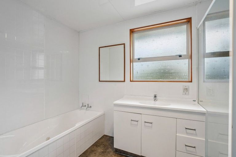 Photo of property in 20 Meadow Street, Lumsden, 9730