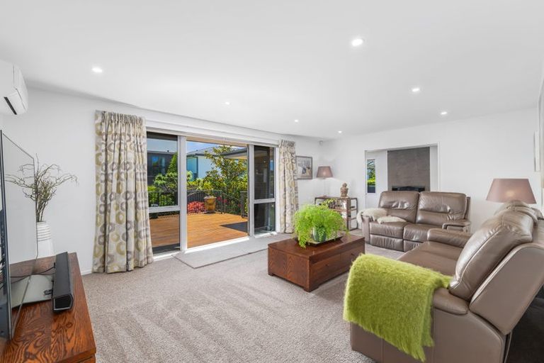 Photo of property in 12 Condell Avenue, Papanui, Christchurch, 8053