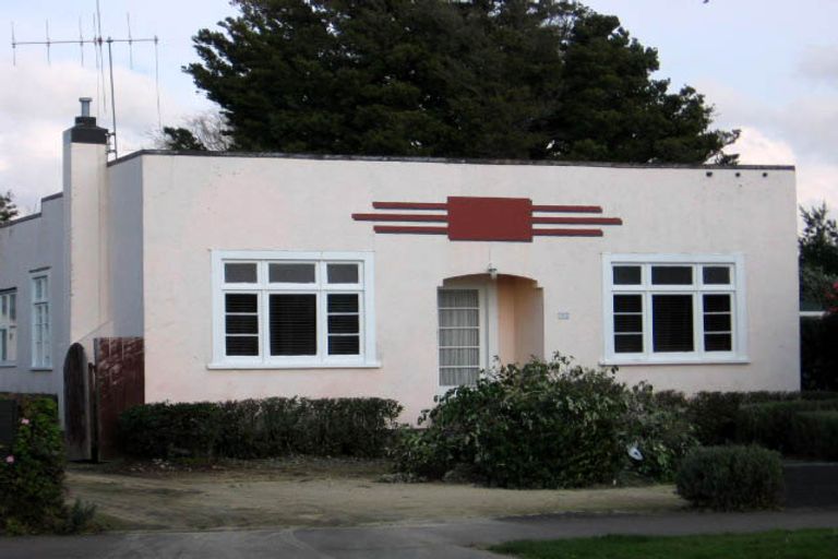 Photo of property in 162 College Street, Awapuni, Palmerston North, 4412