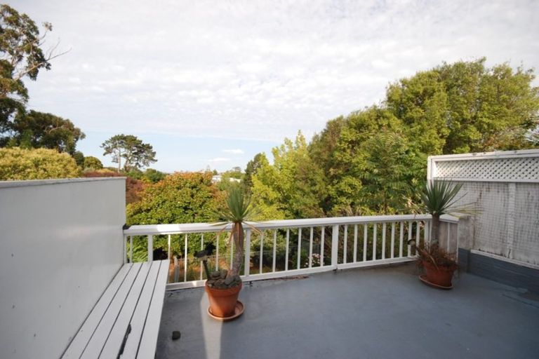 Photo of property in 53 Jaemont Avenue, Te Atatu South, Auckland, 0610