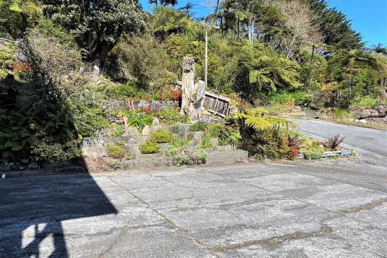 Photo of property in 51 Milton Road, Greymouth, 7805