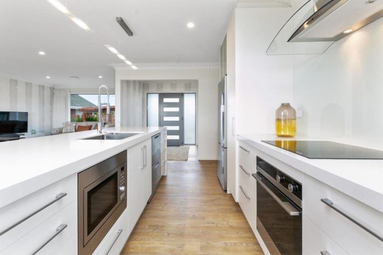 Photo of property in 11 Kiriwai Place, Matua, Tauranga, 3110