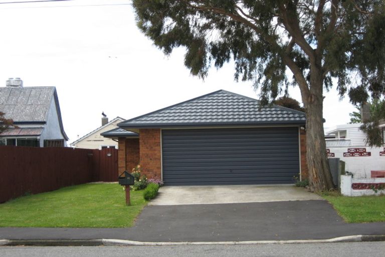 Photo of property in 51 Matlock Street, Woolston, Christchurch, 8062