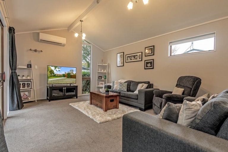 Photo of property in 3 Carter Crescent, Awapuni, Palmerston North, 4412