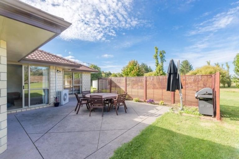 Photo of property in 10 Mccaughan Road, Kerikeri, 0294