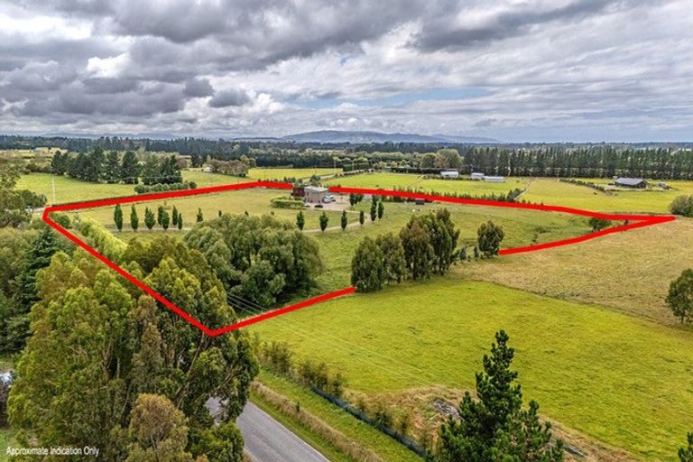 Photo of property in 168 Pembertons Road, Sefton, Rangiora, 7477