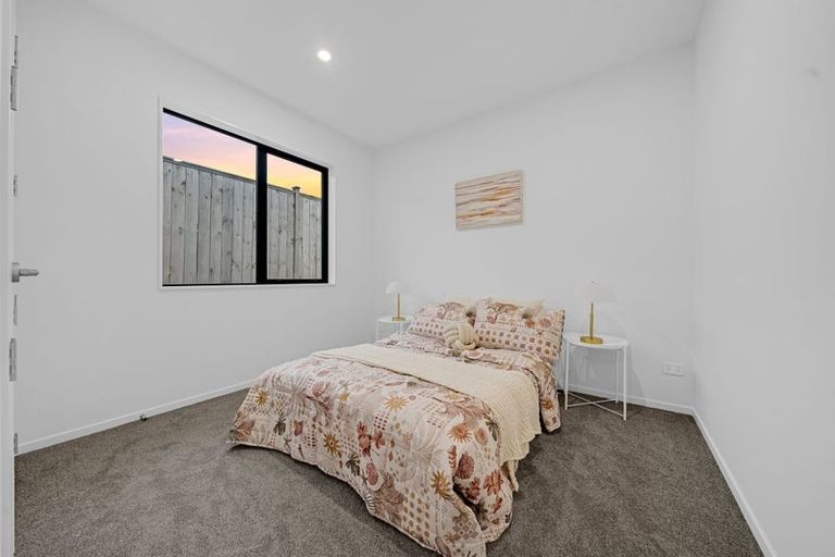 Photo of property in 22 Leathem Crescent, Pokeno, 2402