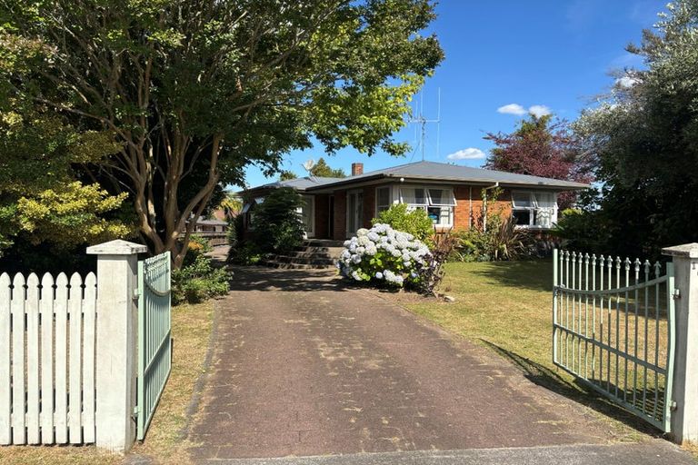 Photo of property in 108 Shakespeare Street, Leamington, Cambridge, 3432