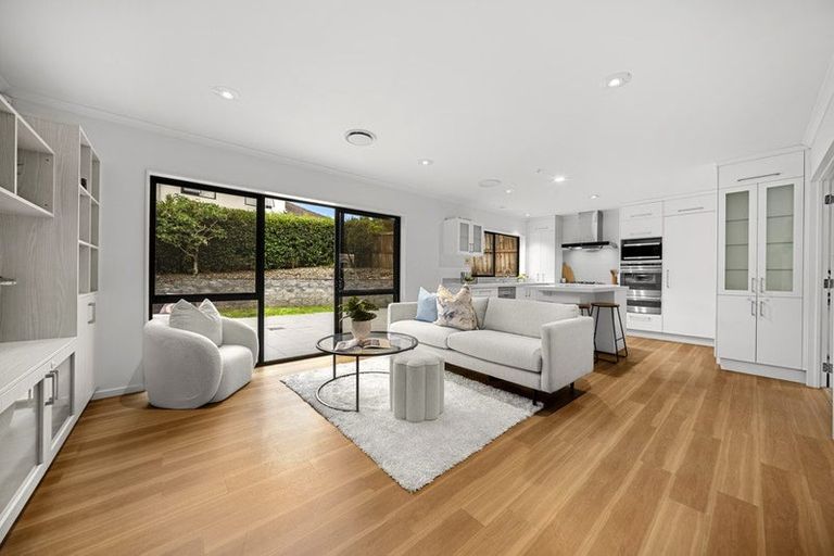 Photo of property in 79 Westerham Drive, Dannemora, Auckland, 2016