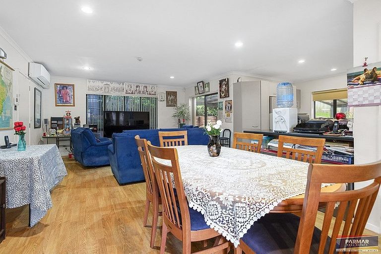 Photo of property in 83 Kamara Road, Glen Eden, Auckland, 0602