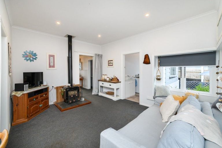 Photo of property in 5a Camden Street, Feilding, 4702