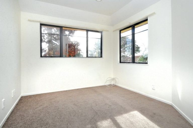 Photo of property in 2/194 Shirley Road, Papatoetoe, Auckland, 2025