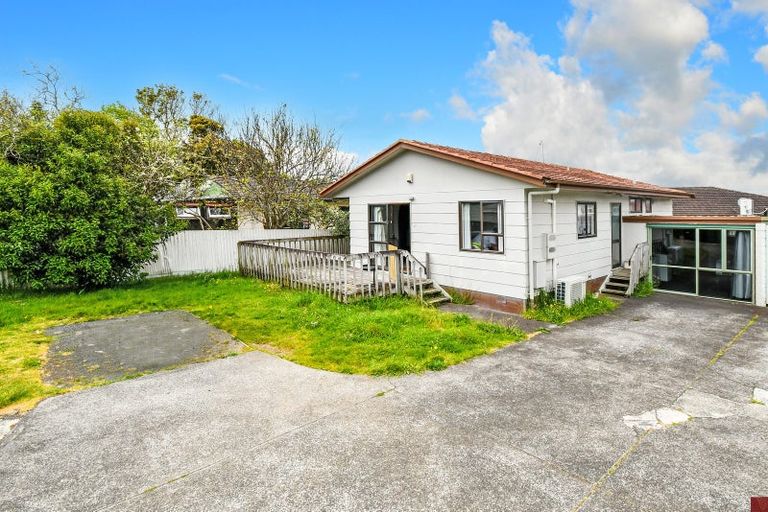 Photo of property in 1/24 Burundi Avenue, Clendon Park, Auckland, 2103