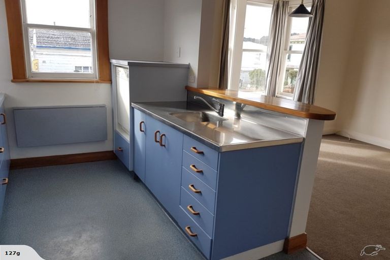 Photo of property in 96 Daniell Street, Newtown, Wellington, 6021