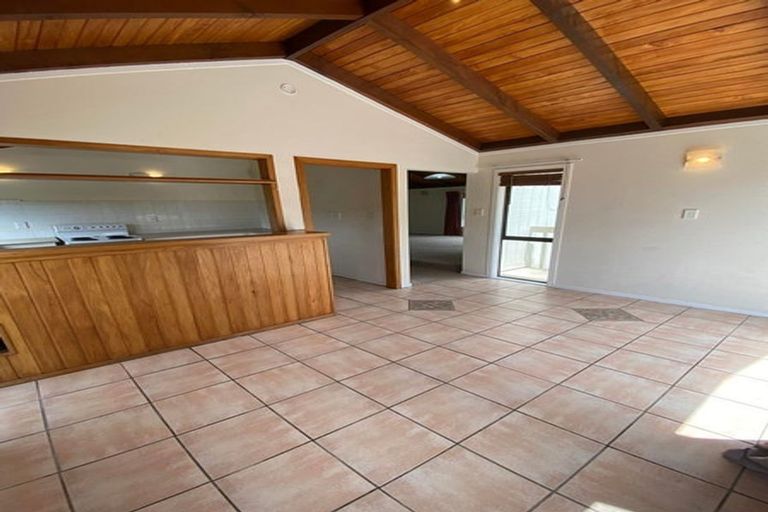 Photo of property in 180 Greenhithe Road, Greenhithe, Auckland, 0632