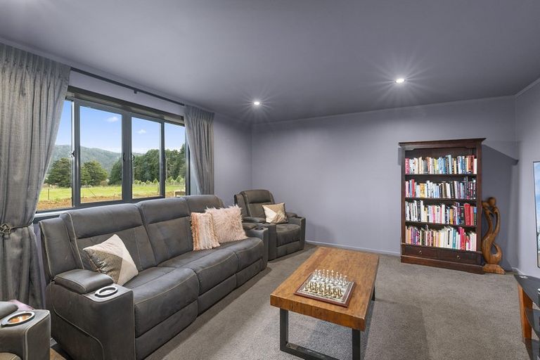 Photo of property in 68 Marchant Road, Kaitoke, Upper Hutt, 5018