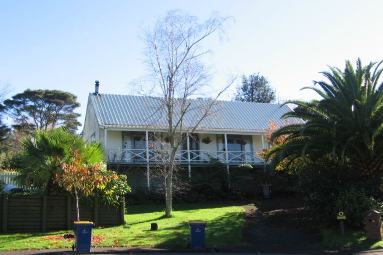 Photo of property in 27 Annison Avenue, Glen Eden, Auckland, 0602