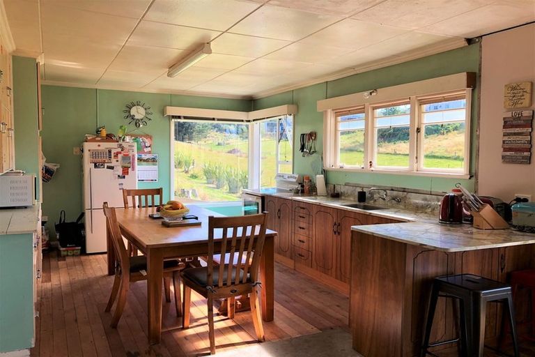 Photo of property in 6 Ross Street, Balclutha, 9230