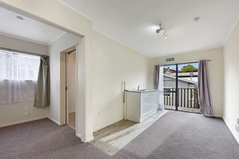 Photo of property in 76 Waimea Road, Nelson South, Nelson, 7010