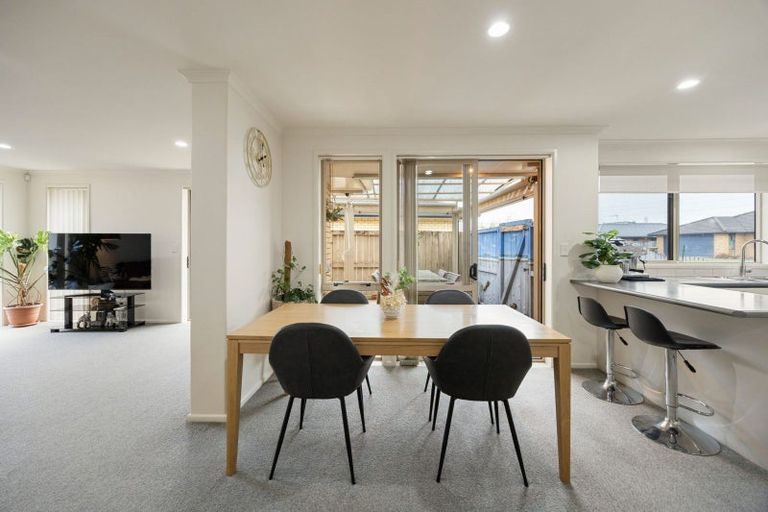 Photo of property in 6 Saint Johns Avenue, Hamilton East, Hamilton, 3216