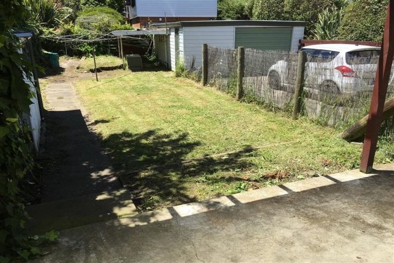 Photo of property in 19 Margaret Road, Raumati Beach, Paraparaumu, 5032