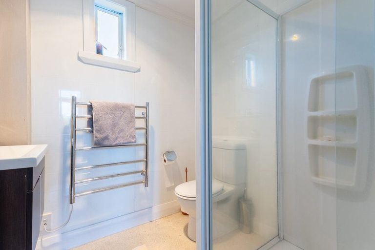 Photo of property in 48 Manly Street, Paraparaumu Beach, Paraparaumu, 5032