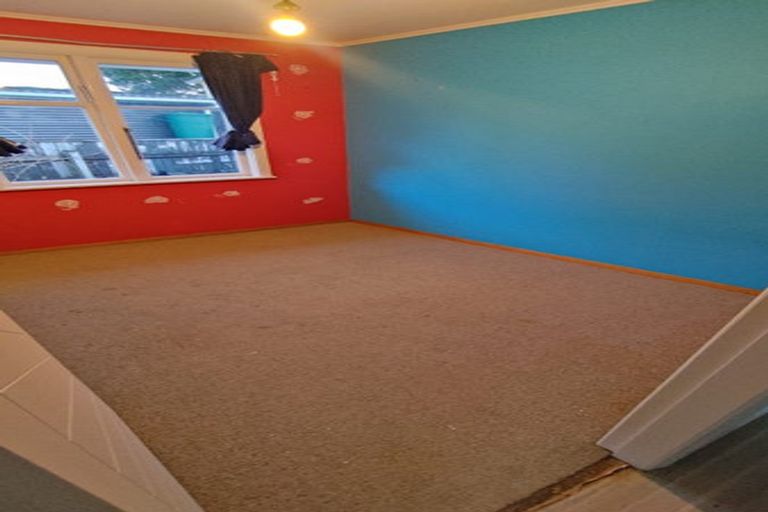 Photo of property in 12 Cruickshank Road, Clouston Park, Upper Hutt, 5018