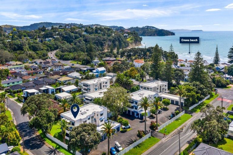 Photo of property in 15e Puriri Avenue, Orewa, 0931