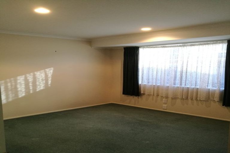 Photo of property in 3 Woodgreen Way, Hamilton East, Hamilton, 3216