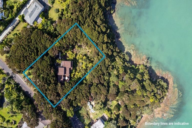 Photo of property in 37 Gilbert Mair Rise, Russell, 0272