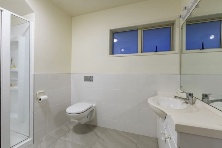 Photo of property in 1/19 Frater Avenue, Milford, Auckland, 0620