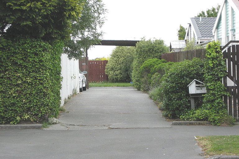 Photo of property in 3/199 Queenspark Drive, Parklands, Christchurch, 8083
