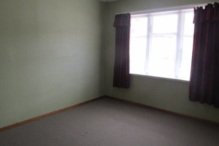 Photo of property in 68b Hikurangi Street, Trentham, Upper Hutt, 5018