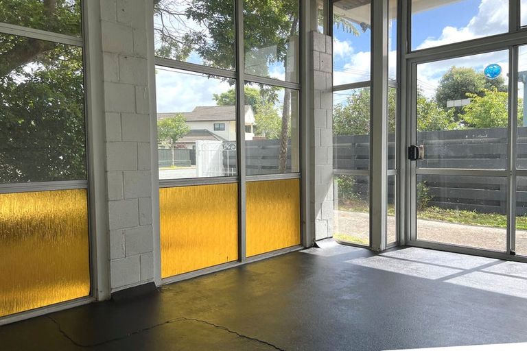 Photo of property in 56 Hautana Street, Woburn, Lower Hutt, 5010