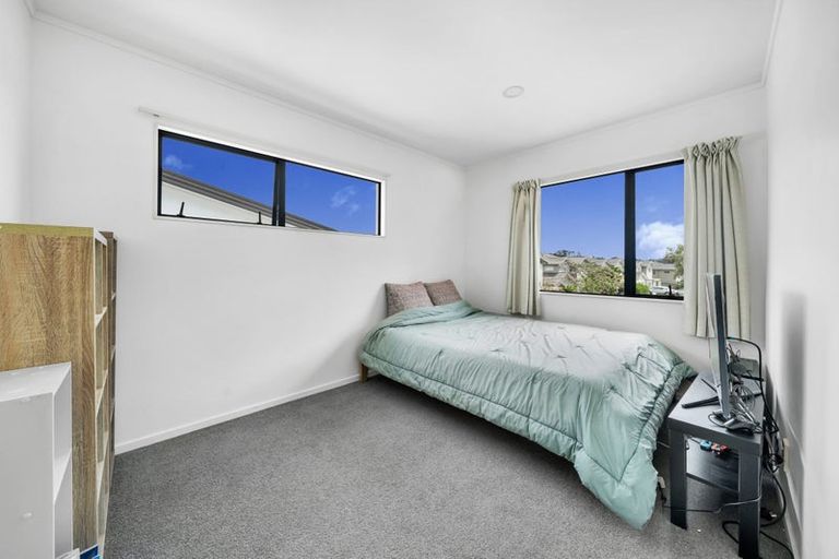 Photo of property in 9 Butia Avenue, Henderson, Auckland, 0612