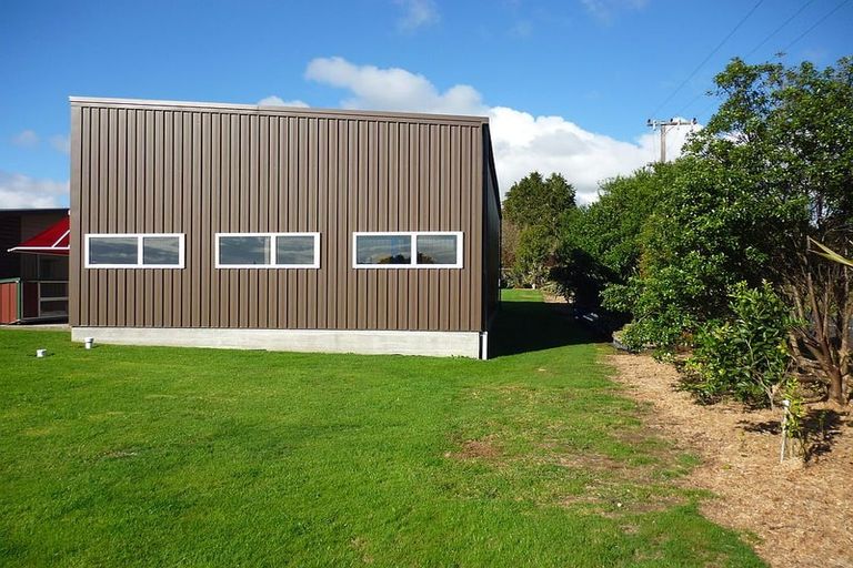 Photo of property in 1 Wilson Road, Urenui, 4375