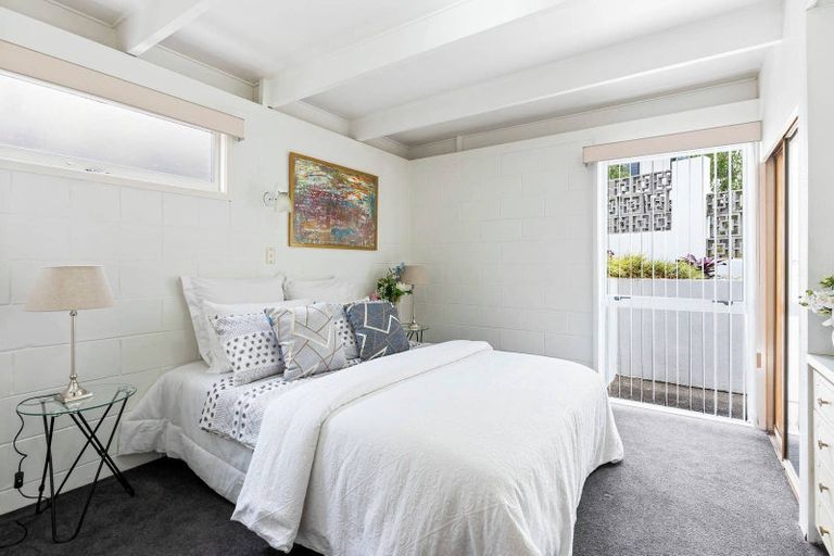 Photo of property in 3/20 Selwyn Road, Cockle Bay, Auckland, 2014