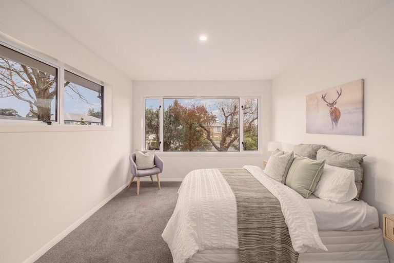 Photo of property in 19 Eglinton Street, Avondale, Christchurch, 8061