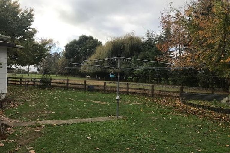 Photo of property in 275 Thornton Road, Cambridge, 3496